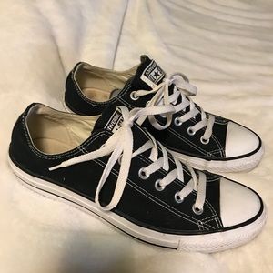 Converse AllStar Sneakers -sz 9